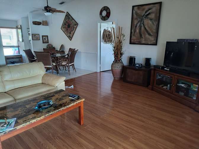 Debbi Daniello's room