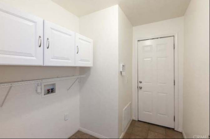 Lois  Frank's room