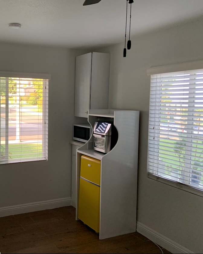Eduardo's room