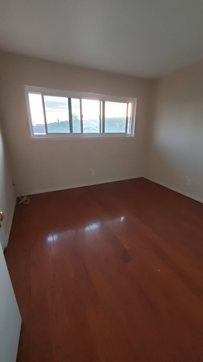 Tyler PREVITALI's room