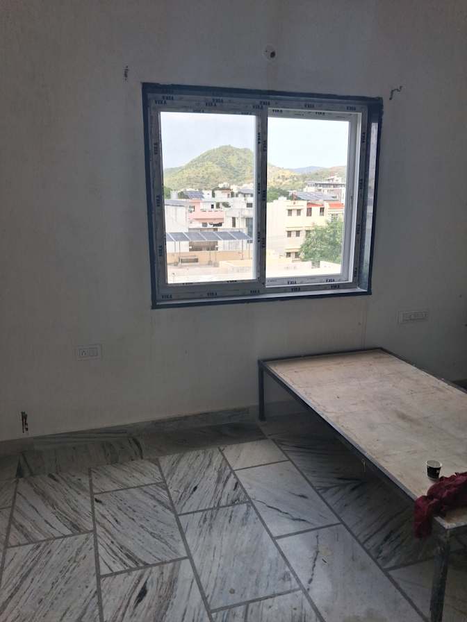 Aadesh's room