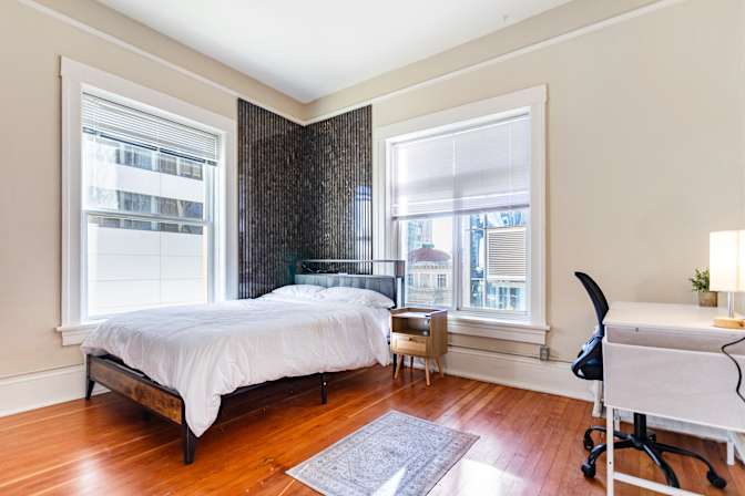 Mary Sky's room