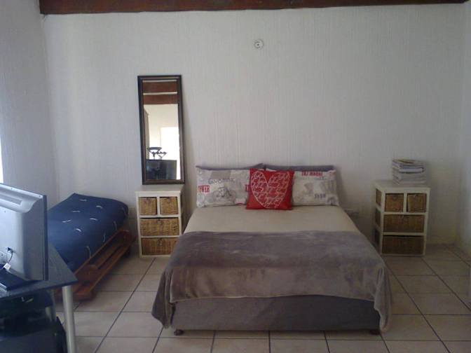 Mark's room