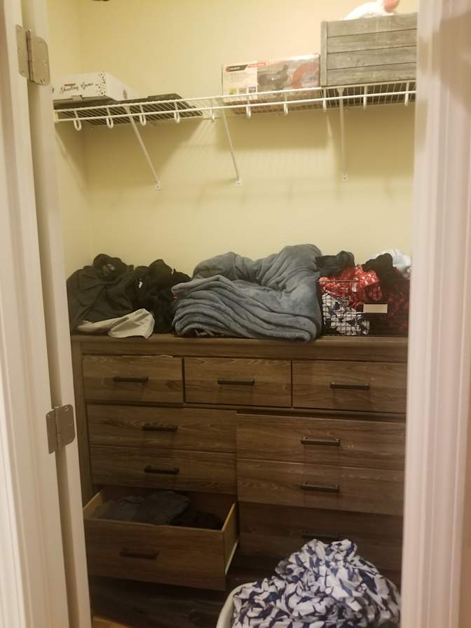 Johnny Nguyen's room