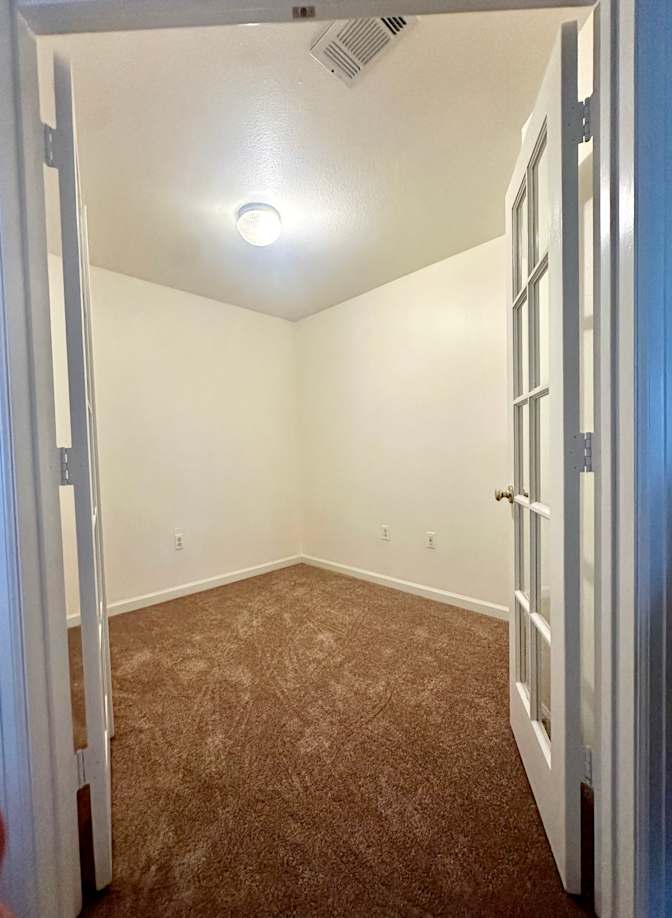 Hannah's room