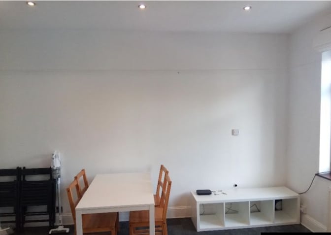 Yash's room