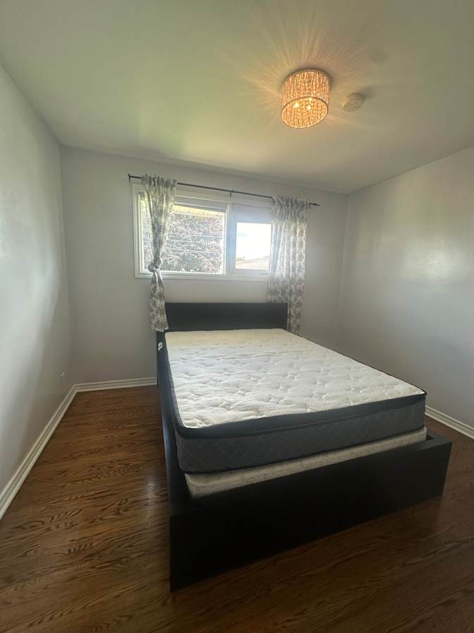 Kim's room
