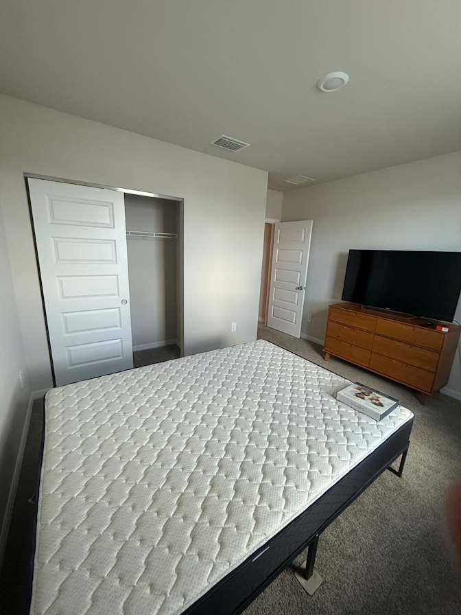 LandlordDRW's room