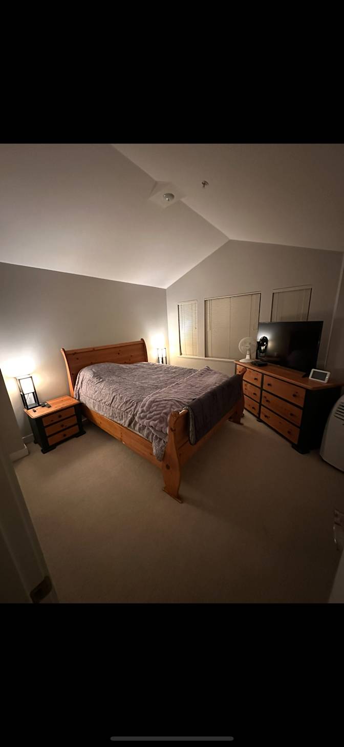Tony's room