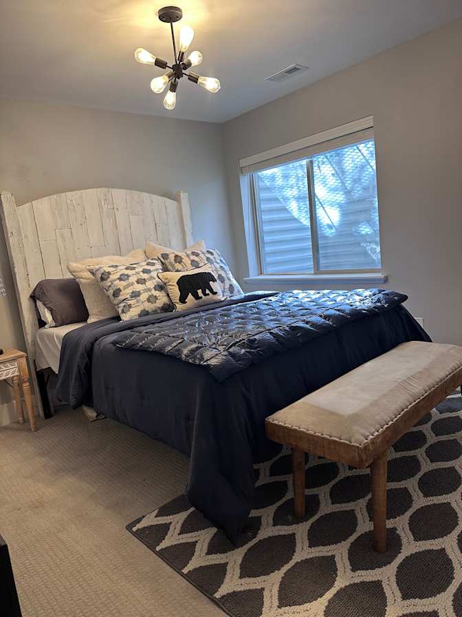 Shelly's room