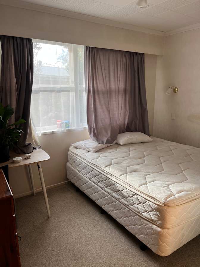 Anthony streeten's room