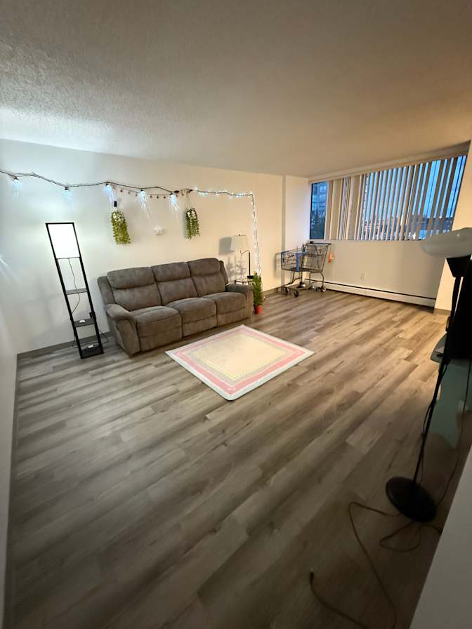 Nevaeh Johnny thomas's room