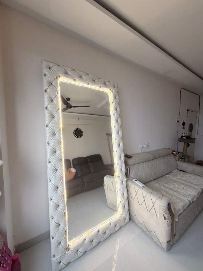 Kubra's room