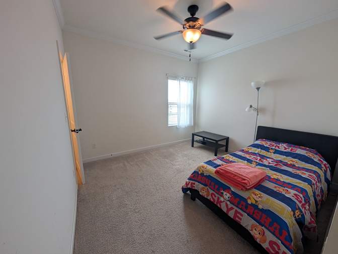 Alcove Rooms's room