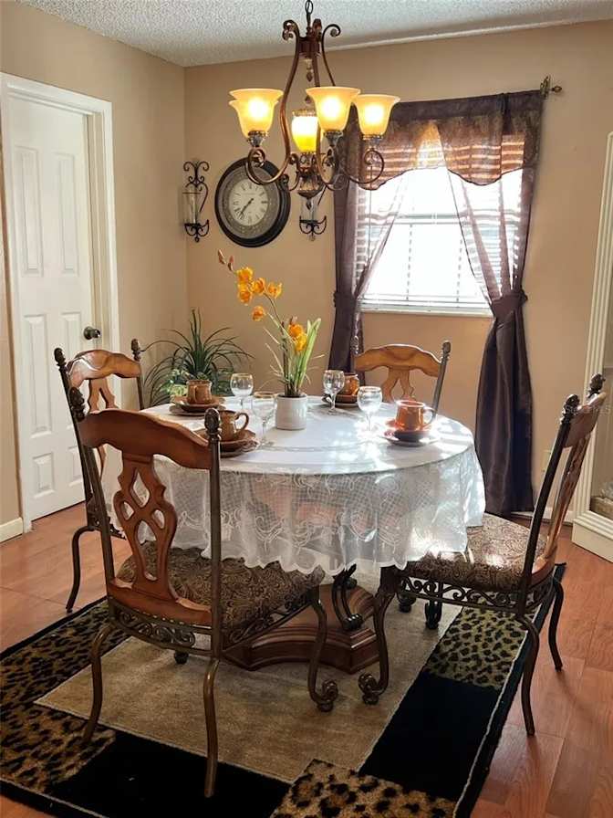Sophia Rivers's room