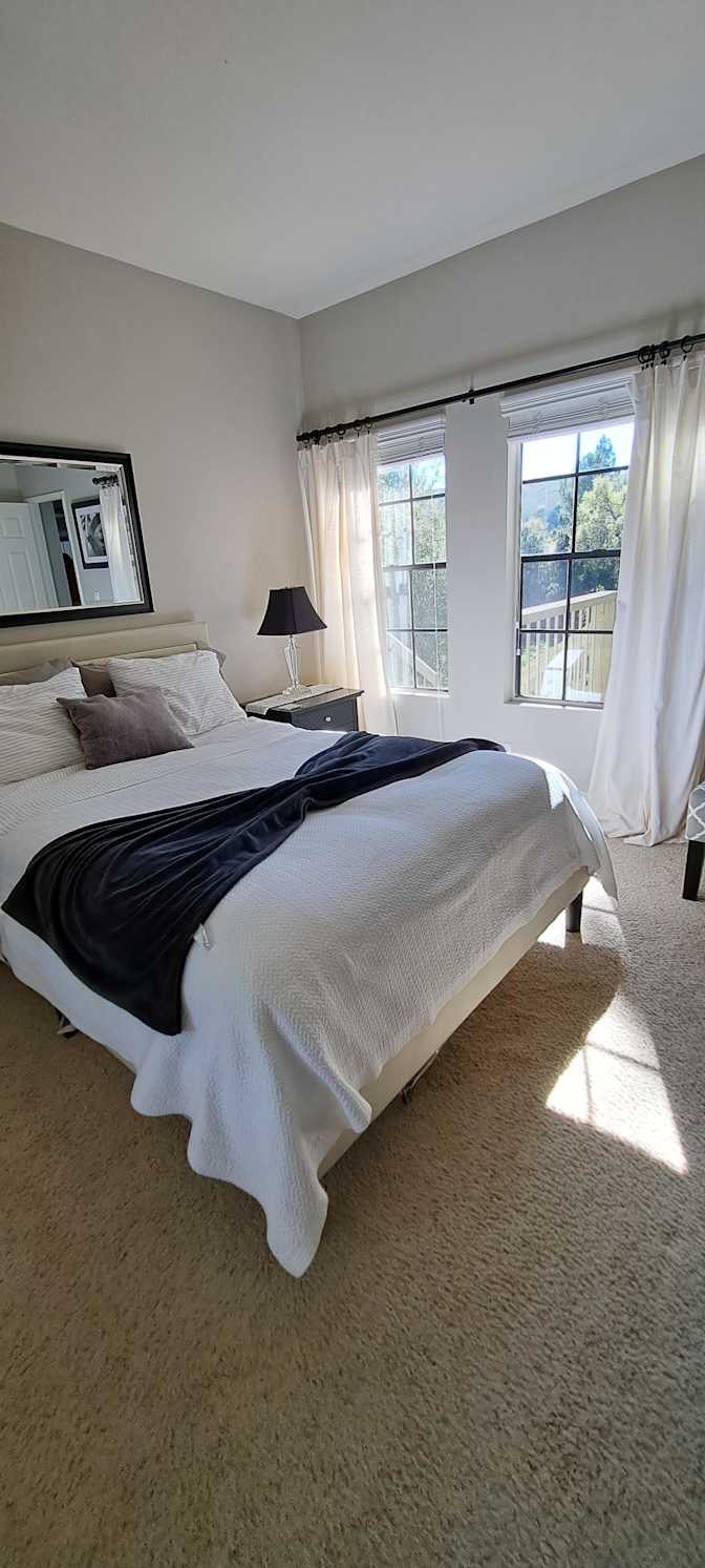 john's room