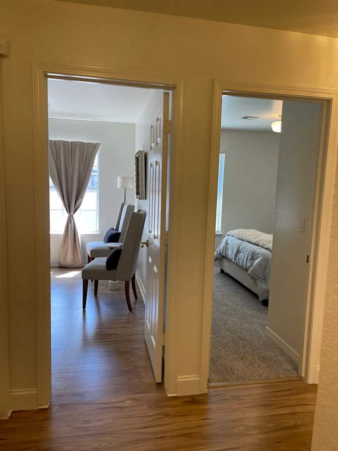 Luxurious Private Room Rent's room