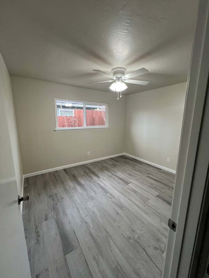 Raul's room