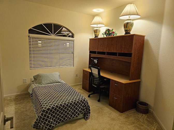 Donna's room