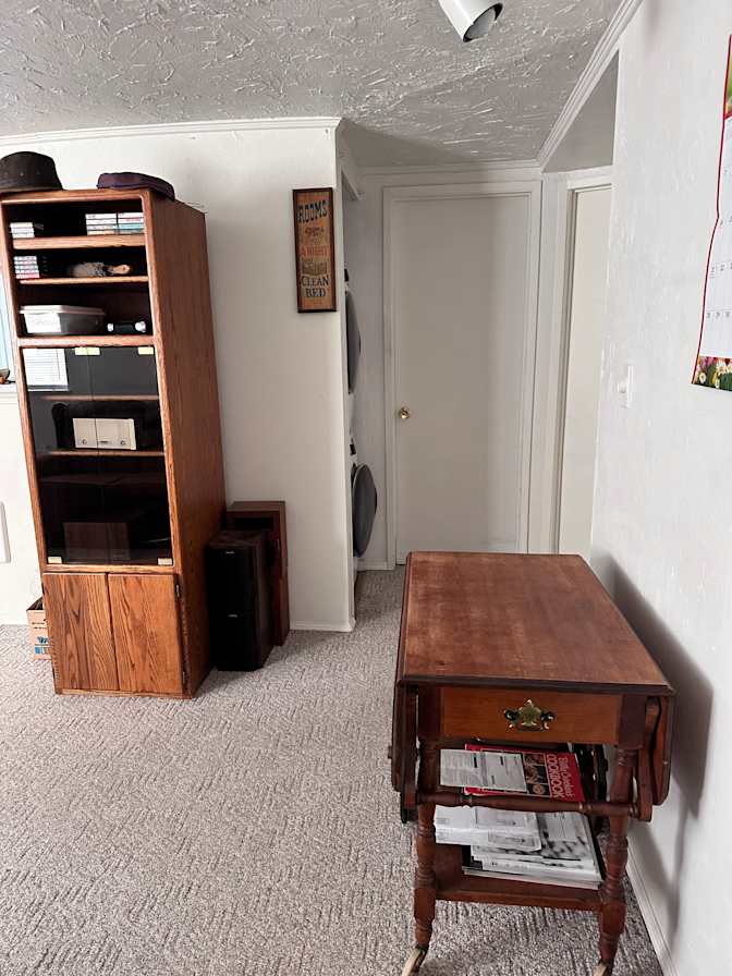 Bill's room