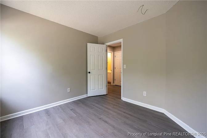 Alcove Rooms's room