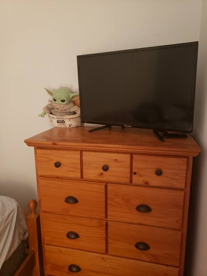 Armando's room