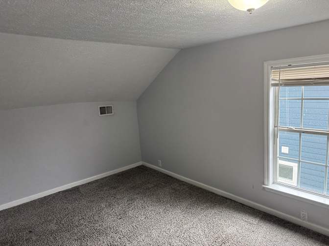 Reign's room
