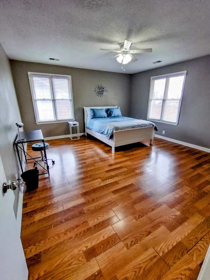 PadSplit's room