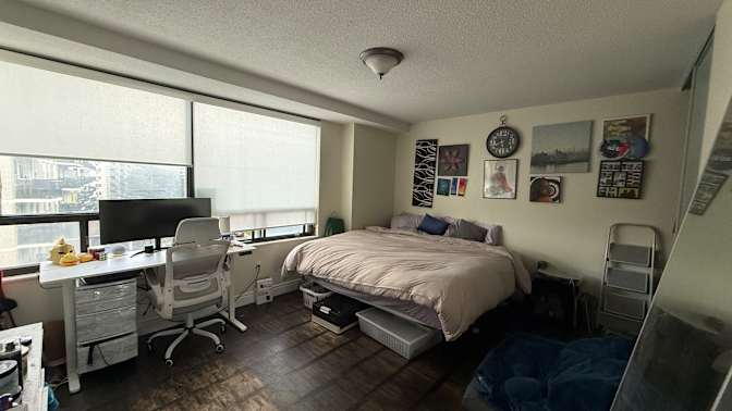 Toyosi's room