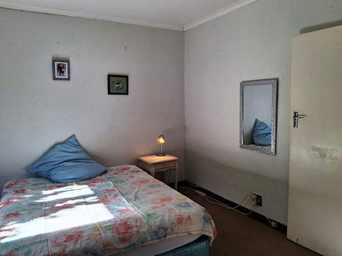 Clairanne's room