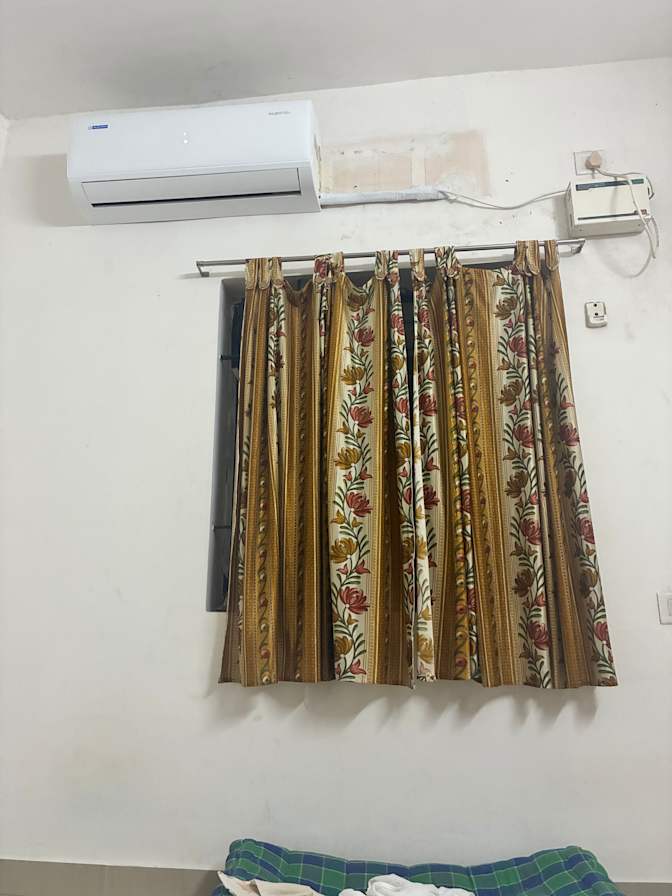 Rukhsana A's room