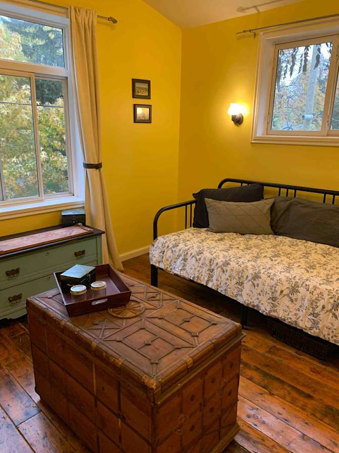 Elizabeth's room