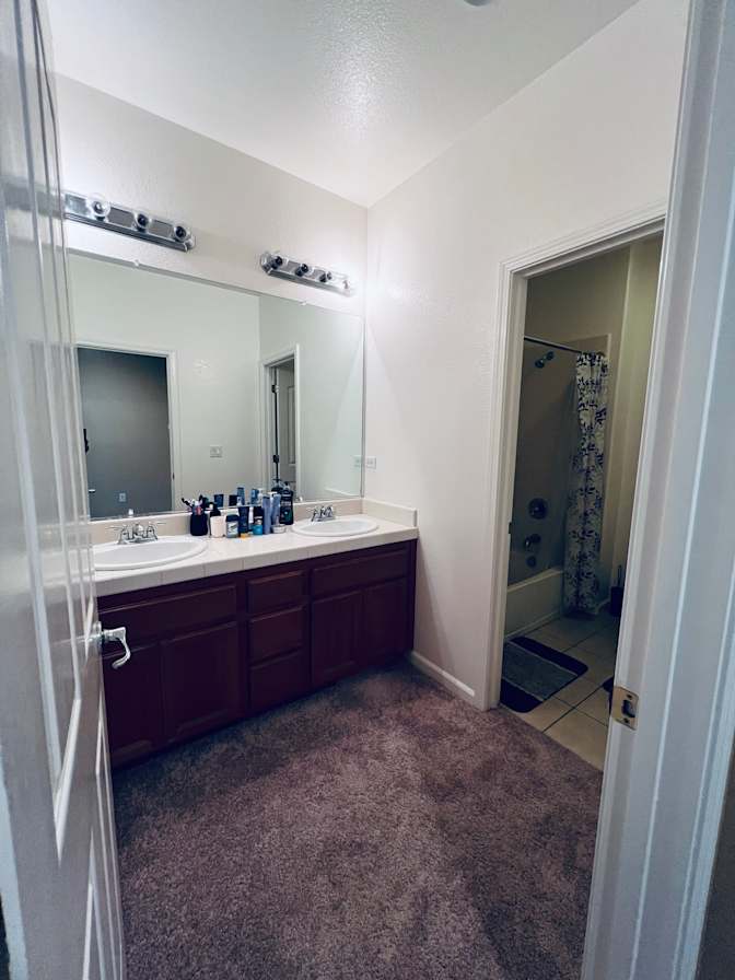 Kris Kumar's room