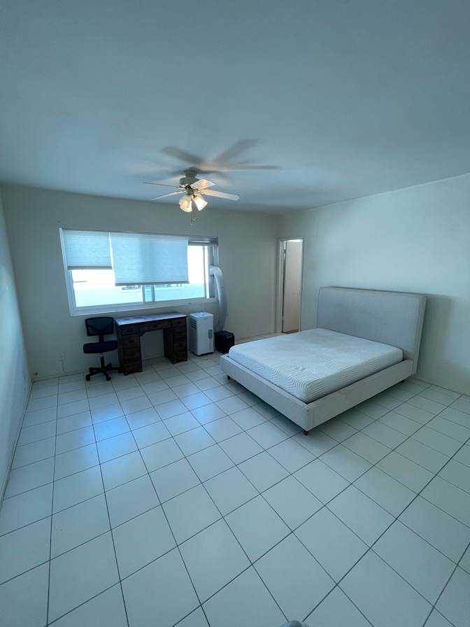 Eric Yaoz's room