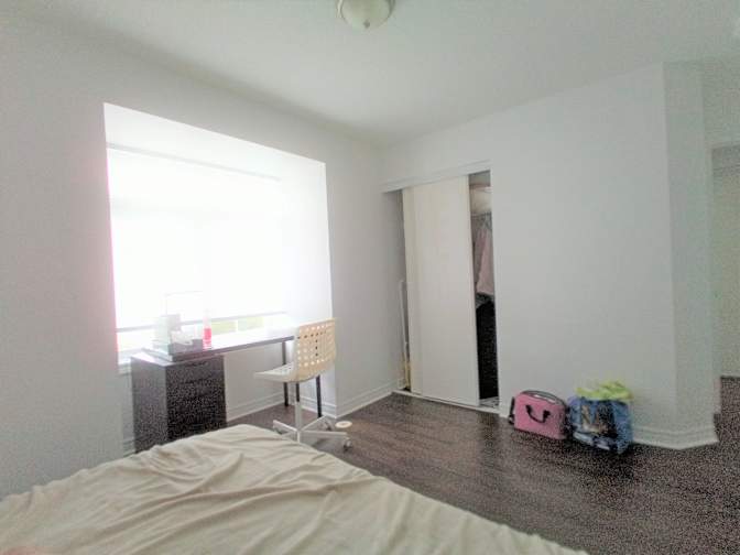Andreas's room