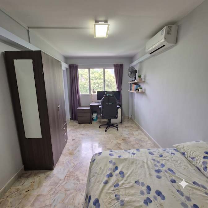 Wei Lun's room