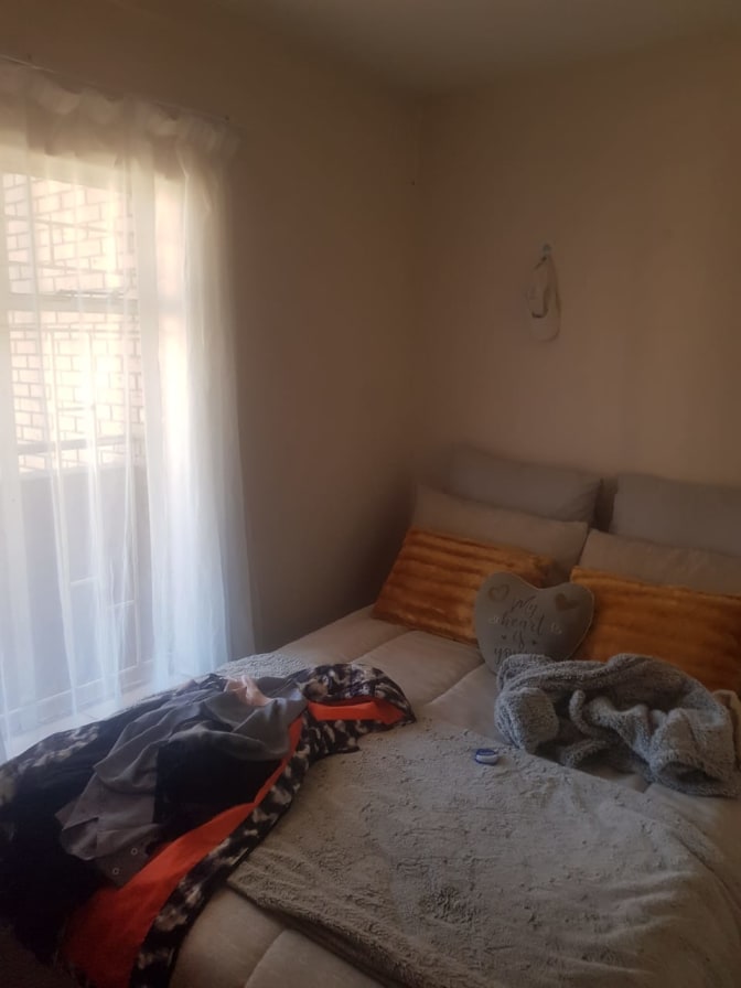 Dipuo's room