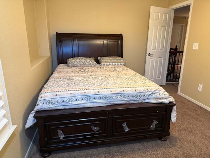 Pat's room