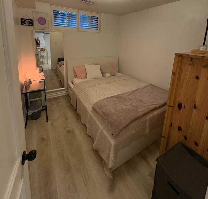Iris's room
