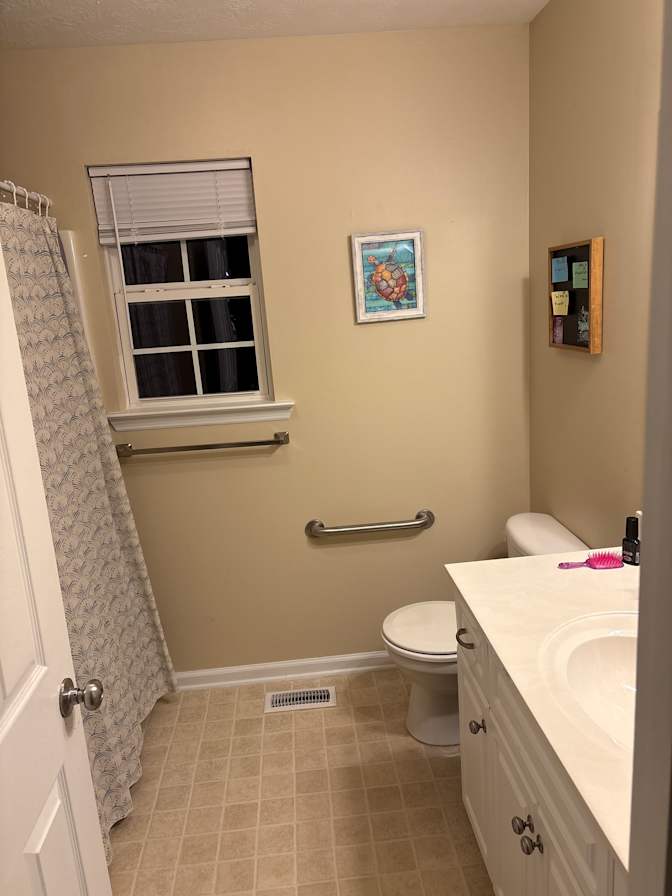 Elle's room