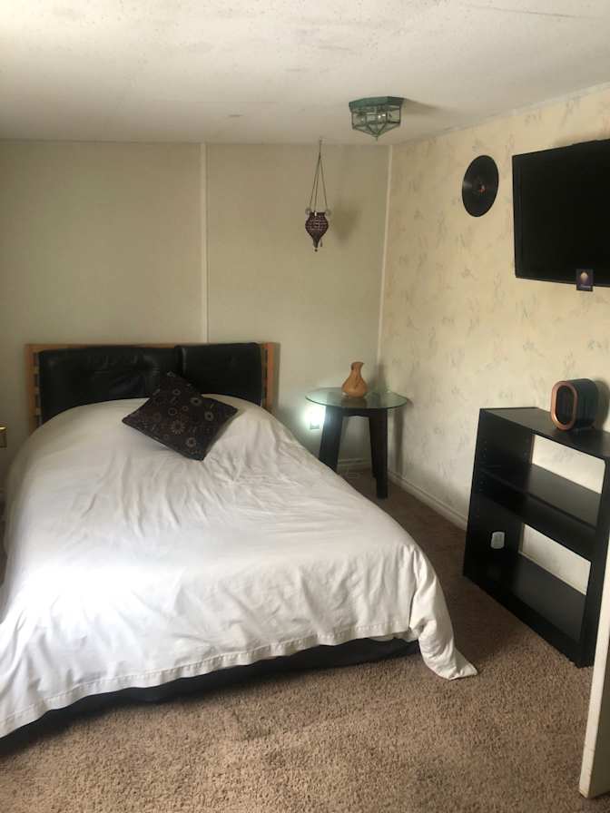 Carla's room