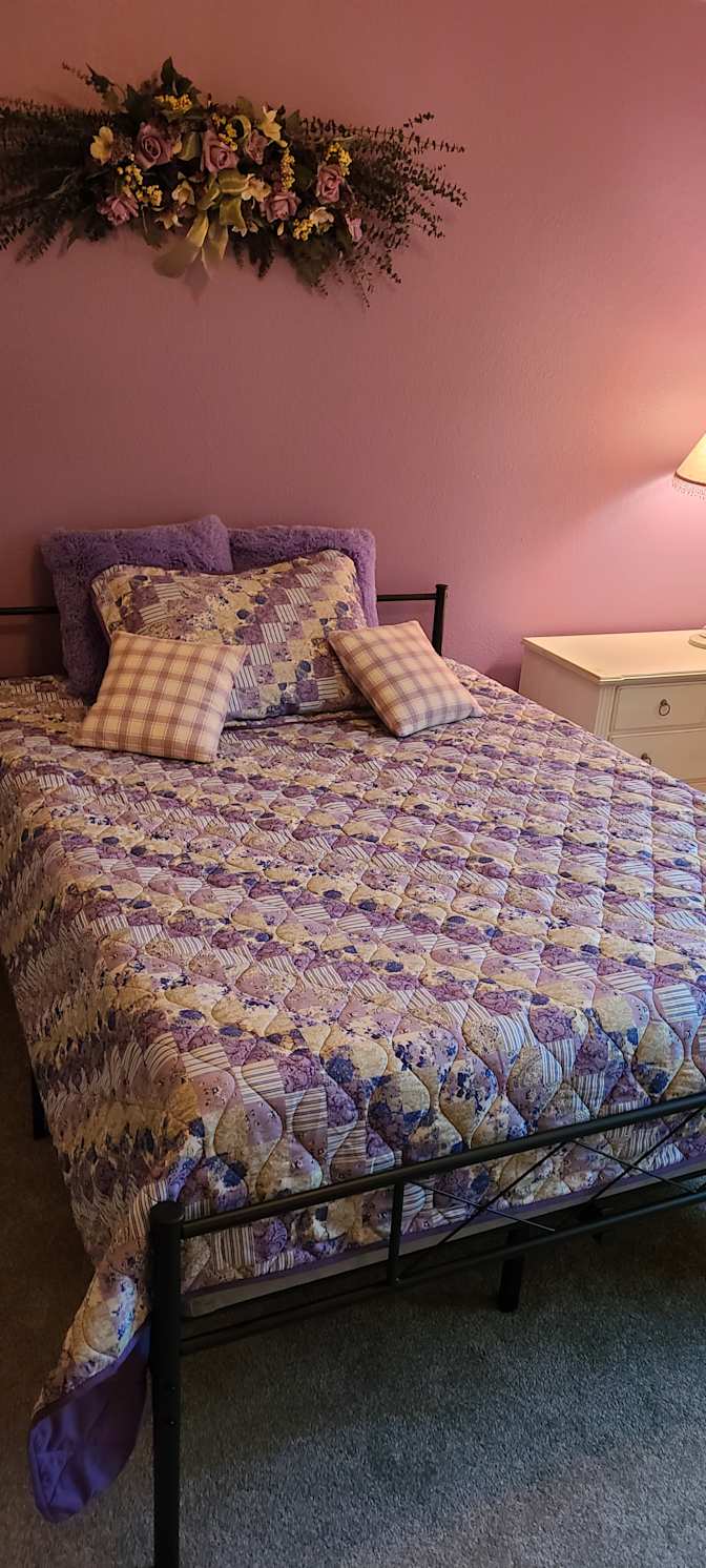 Shonda's room