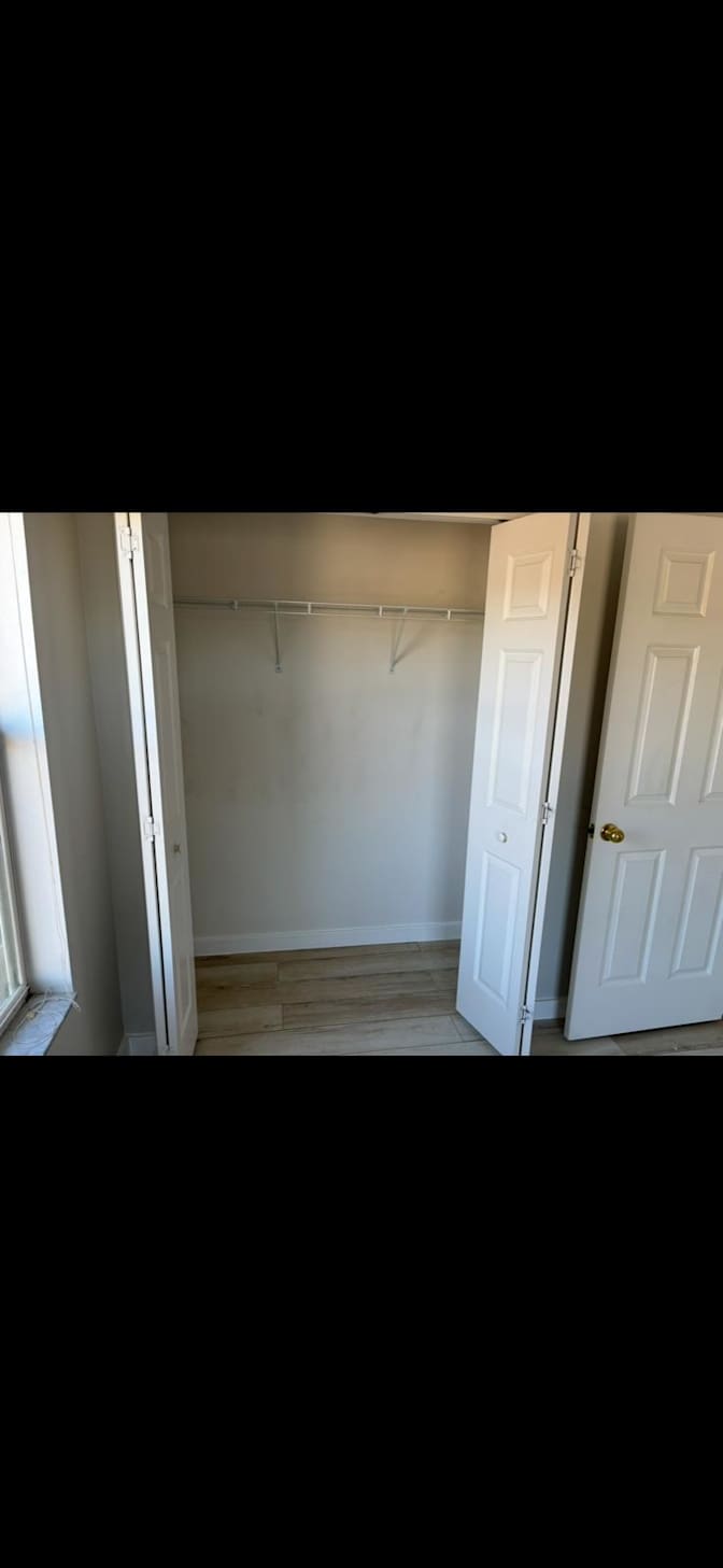 harry mendez's room