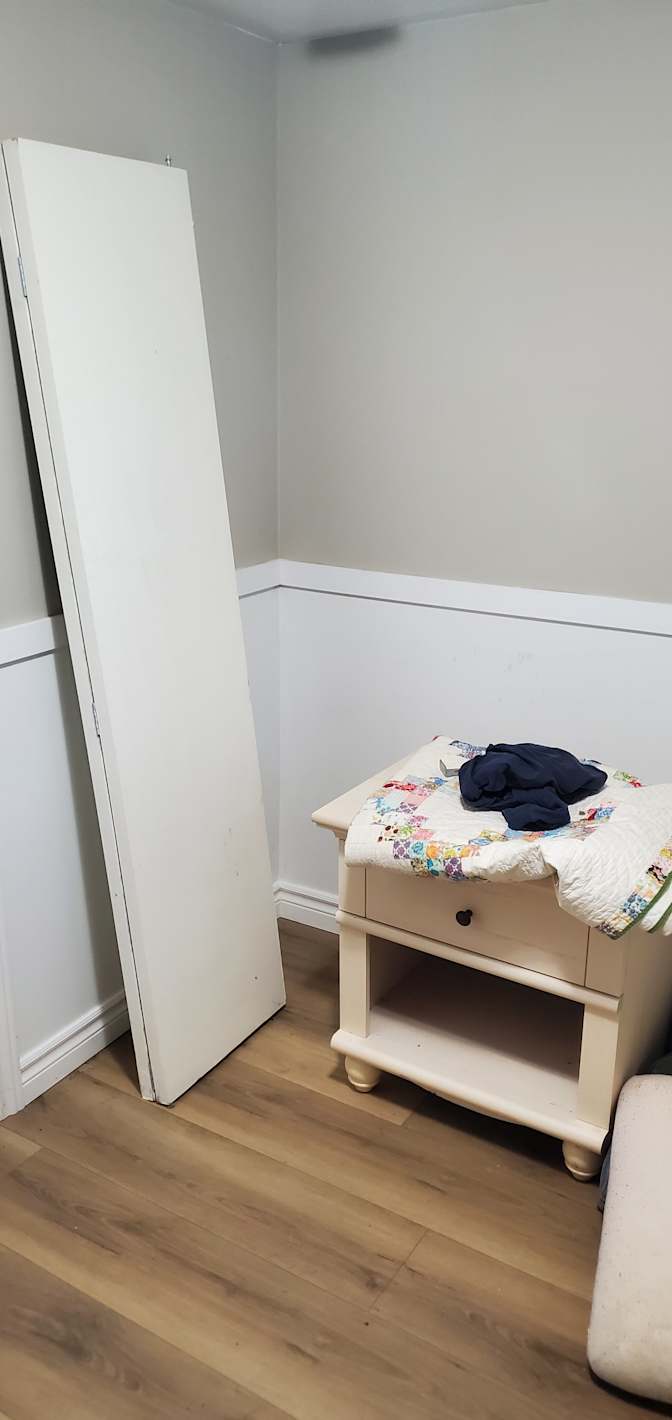 Nicolas Mikhaili's room