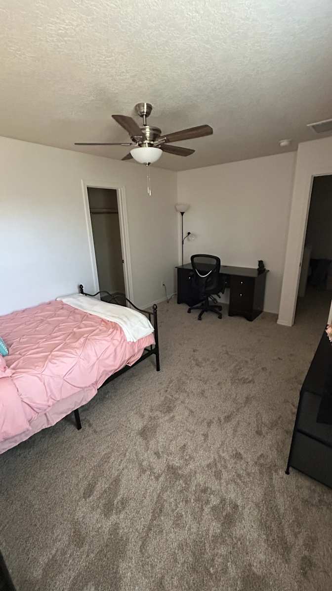 Lindsey's room