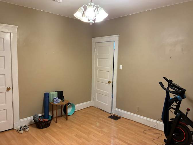 Jill's room