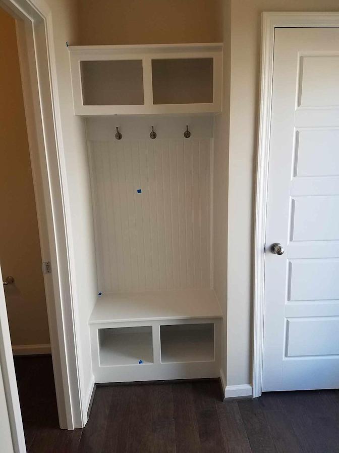Alcove Rooms's room