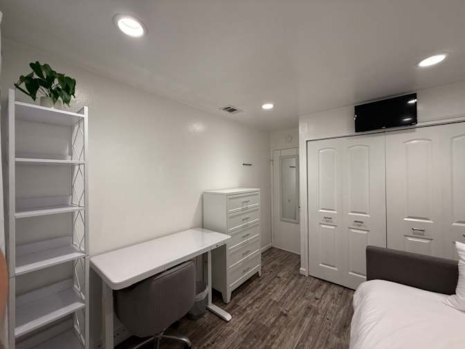 Julienne's room