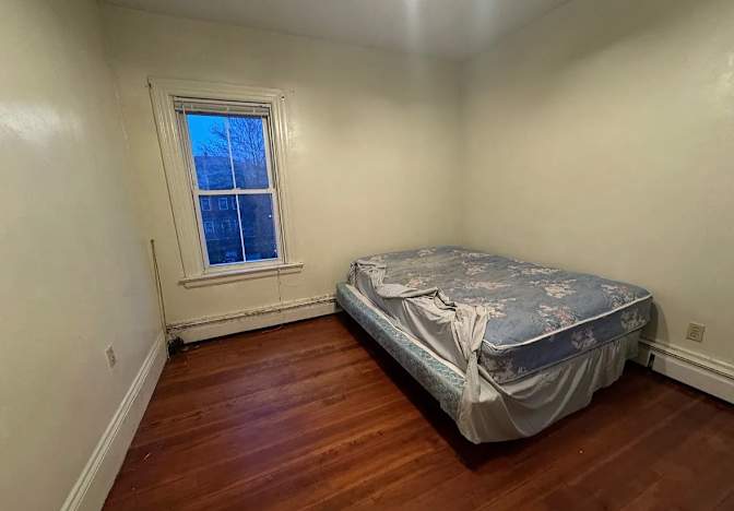 Allixander's room