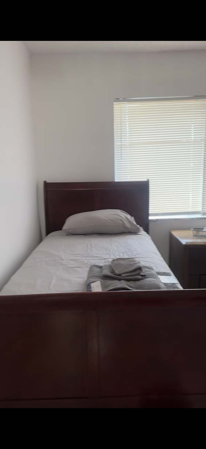 Heartfelt Chosen Solutions's room
